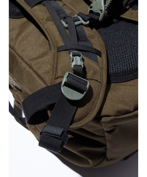 F/CE. (エフシーイー)の「F/CE. 950 TRAVEL BACKPACK / エフシーイー 950トラベルバックパック(バックパック/リュック・メンズ・ブラック・FREE)」の5枚目の写真