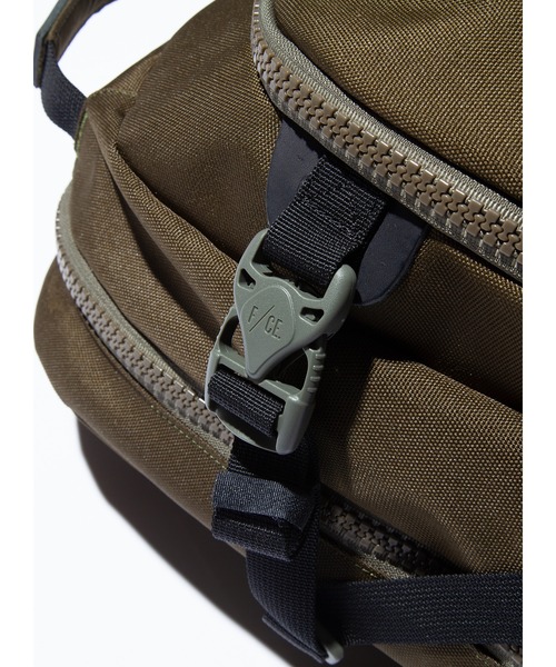 F/CE. (エフシーイー)の「F/CE. 950 TRAVEL BACKPACK / エフシーイー 950トラベルバックパック(バックパック/リュック・メンズ・ブラック・FREE)」の6枚目の写真