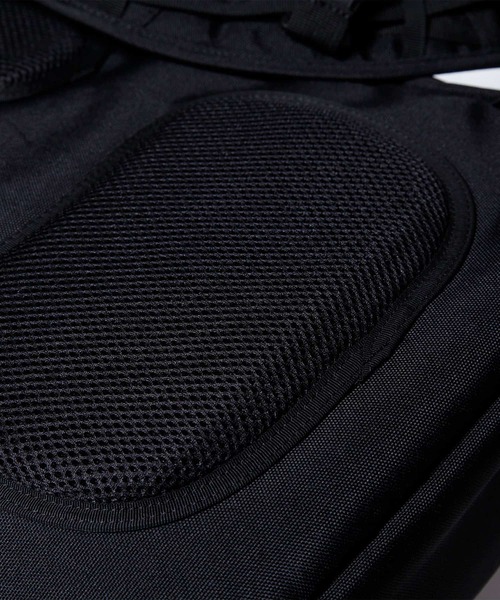 F/CE. (エフシーイー)の「F/CE. 950 TRAVEL BACKPACK / エフシーイー 950トラベルバックパック(バックパック/リュック・メンズ・ブラック・FREE)」の8枚目の写真