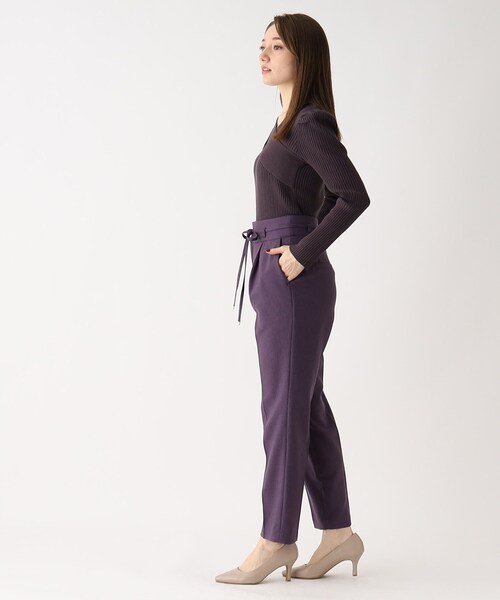 index(インデックス)の「◆アシメネック パワーショルダーリブニット(ニット/セーター・レディース・ベージュ/オフホワイト/ダークパープル・00)」の10枚目の写真