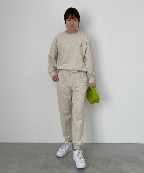 EPIMI E'PIMMY(エピミエピミー)の「〈Set upにも〉Girl crushスウェットパンツ(スウェットパンツ・レディース・オートミール/オリーブ・MEDIUM)」の15枚目の写真