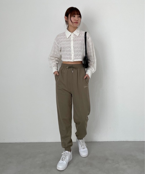 EPIMI E'PIMMY(エピミエピミー)の「〈Set upにも〉Girl crushスウェットパンツ(スウェットパンツ・レディース・オートミール/オリーブ・MEDIUM)」の14枚目の写真