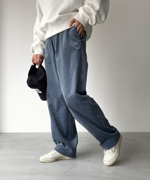 canal Jean。 Canal Jean Co. Store Opened in 1973 on Canal Street, New York City.