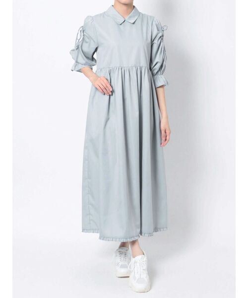 merry jenny（メリージェニー）の「リボンカットアウトワンピース（ワンピース・レディース・オフホワイト/ブルー・FREE）」の2枚目の写真