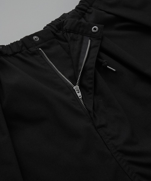 RUUBON（ルーボン）の「【RUUBON】 relax wide cargo pants / リラックス ワイドカーゴパンツ（カーゴパンツ・メンズ・カーキ/ブラック・S/M/L）」の7枚目の写真