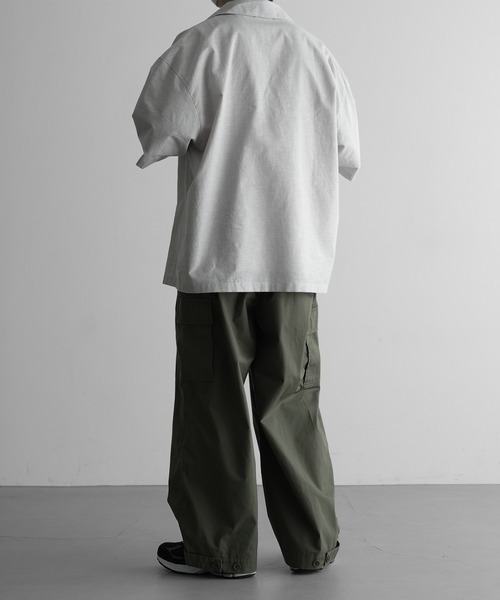 RUUBON（ルーボン）の「【RUUBON】 relax wide cargo pants / リラックス ワイドカーゴパンツ（カーゴパンツ・メンズ・カーキ/ブラック・S/M/L）」の13枚目の写真