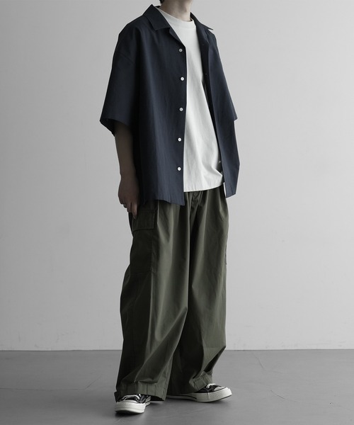 RUUBON（ルーボン）の「【RUUBON】 relax wide cargo pants / リラックス ワイドカーゴパンツ（カーゴパンツ・メンズ・カーキ/ブラック・S/M/L）」の15枚目の写真
