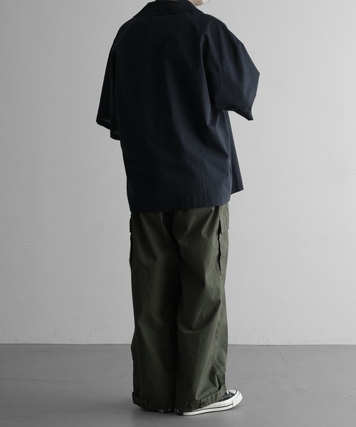 RUUBON（ルーボン）の「【RUUBON】 relax wide cargo pants / リラックス ワイドカーゴパンツ（カーゴパンツ・メンズ・カーキ/ブラック・S/M/L）」の17枚目の写真