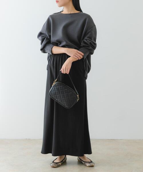 RODE SKO(ロデスコ)の「キルティングスクエアバッグ(ショルダーバッグ・レディース・オフホワイト/ブラック/ライトインディゴブルー・ONE)」の6枚目の写真