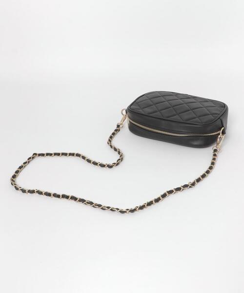 RODE SKO(ロデスコ)の「キルティングスクエアバッグ(ショルダーバッグ・レディース・オフホワイト/ブラック/ライトインディゴブルー・ONE)」の19枚目の写真