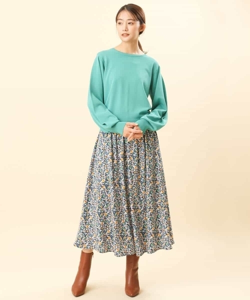 MK MICHEL KLEIN（エムケーミッシェルクラン）の「小花柄フレアスカート/洗える（スカート・レディース・ライトグレー/ネイビー・38）」の15枚目の写真