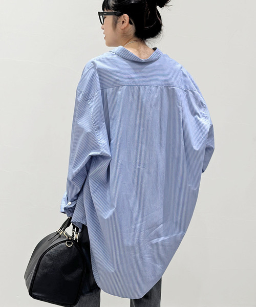 AP STUDIO（エーピーストゥディオ）の「オリジナルストライプシャツ（シャツ/ブラウス・レディース・サックスブルー・FREE）」の2枚目の写真