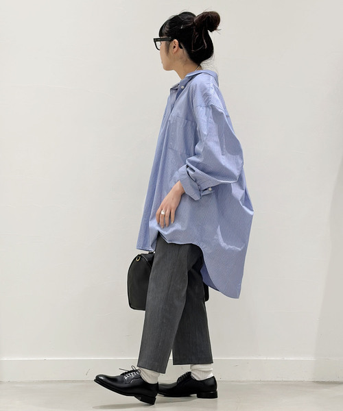 AP STUDIO（エーピーストゥディオ）の「オリジナルストライプシャツ（シャツ/ブラウス・レディース・サックスブルー・FREE）」の4枚目の写真