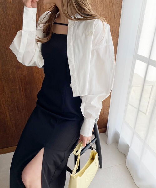 one after another NICE CLAUP(ワンアフターアナザーナイスクラップ)の「ワンポイント刺繍クロップドシャツ 2023SS(シャツ/ブラウス・レディース・オフホワイト/ピンク/ストライプ・FREE)」の5枚目の写真