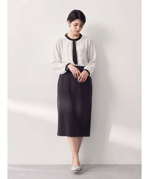 YECCA VECCA(イェッカヴェッカ)の「バックスリットナロースカート(スカート・レディース・アイボリー/ベージュ/ネイビー・S/M)」の12枚目の写真