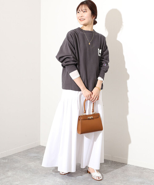 SLOBE IENA（スローブイエナ）の「【Champion / チャンピオン】 クルーネックスウェット（スウェット・レディース・サックスブルー/チャコールグレー・FREE）」の3枚目の写真