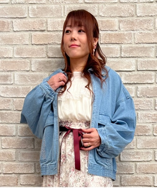 axes femme(アクシーズファム)の「オーバーシルエットデニムジャケット(デニムジャケット・レディース・ブラック/ワンウォッシュ/インディゴブルー・FREE)」の3枚目の写真