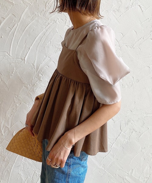 JUNOAH(ジュノア)の「パフスリーブシアートップス(Tシャツ/カットソー・レディース・グレイッシュベージュ/アイボリー/ブラック・MEDIUM/LARGE/X-LARGE)」の12枚目の写真