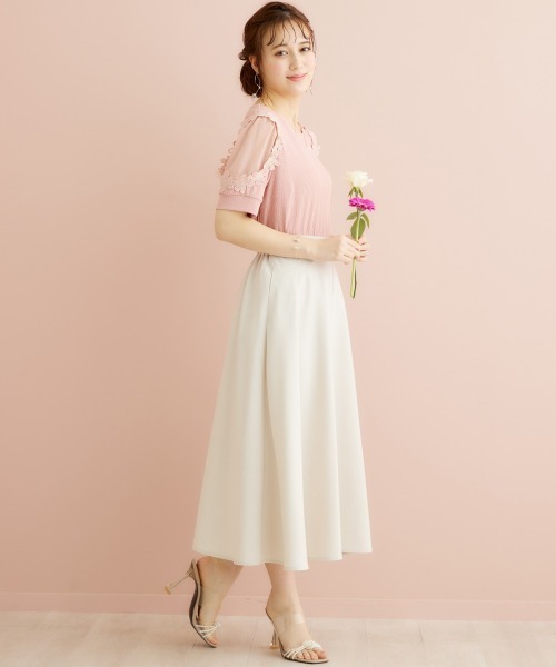 marun(マルン)の「<大きいサイズ> フラワーレースモチーフ付きカットソー marun(Tシャツ/カットソー・レディース・ネイビー/ピンク・L/4L/LL/5L/3L)」の14枚目の写真