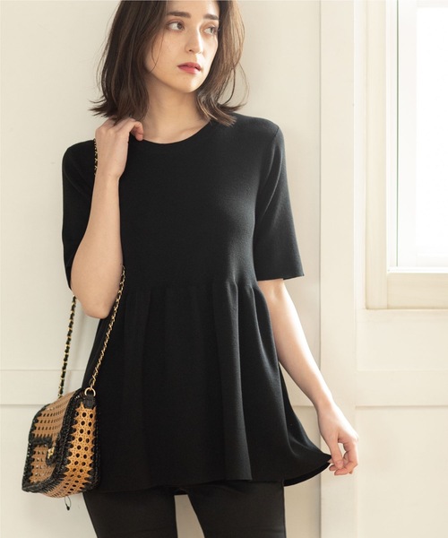 OPAQUE.CLIP(オペークドットクリップ)の「◆オーガニックコットン ペプラムニット【洗濯機洗い可/UVケア】(ニット/セーター・レディース・オフホワイト/ブラウン系その他/ライトブルー/ブラック/ピンク系/ライトグレー系7・36/38/40/42)」の3枚目の写真