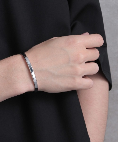 HARE（ハレ）の「ステンレスバングル(HARE)（バングル/リストバンド・メンズ・シルバー/シルバー系その他・FREE）」の5枚目の写真