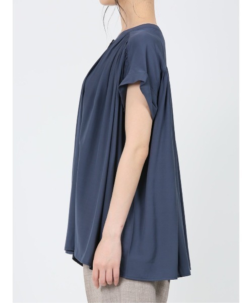 m.f.editorial（エムエフエディトリアル）の「m.f.エディトリアル レディース アイスグログラン バンドカラー半袖ブラウス（シャツ/ブラウス・レディース・イエロー系その他/ネイビー・LARGE/MEDIUM）」の20枚目の写真