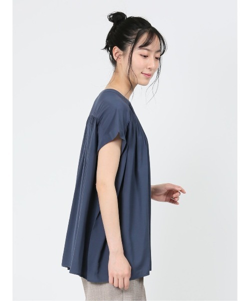 m.f.editorial（エムエフエディトリアル）の「m.f.エディトリアル レディース アイスグログラン バンドカラー半袖ブラウス（シャツ/ブラウス・レディース・イエロー系その他/ネイビー・LARGE/MEDIUM）」の13枚目の写真