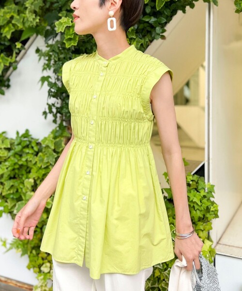 NOLLEY’S（ノーリーズ）の「シャーリングブラウス（シャツ/ブラウス・レディース・ブラック/ホワイト/ブルー系その他3/ライトグリーン・38）」の3枚目の写真