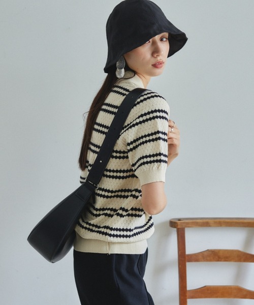 VANNIE U（ヴァニーユー）の「ボーダーポロニット（ニット/セーター・レディース・アイボリー/ブラック/グリーン・FREE）」の5枚目の写真