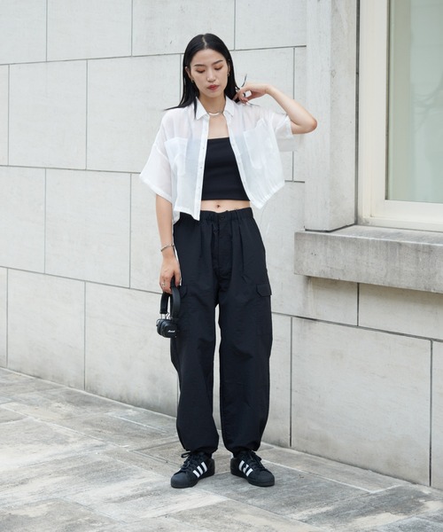 COLONY 2139（コロニートゥーワンスリーナイン）の「ワイドカーゴパンツ（カーゴパンツ・メンズ・カーキ/オリーブ/ブラック・MEDIUM/LARGE）」の7枚目の写真