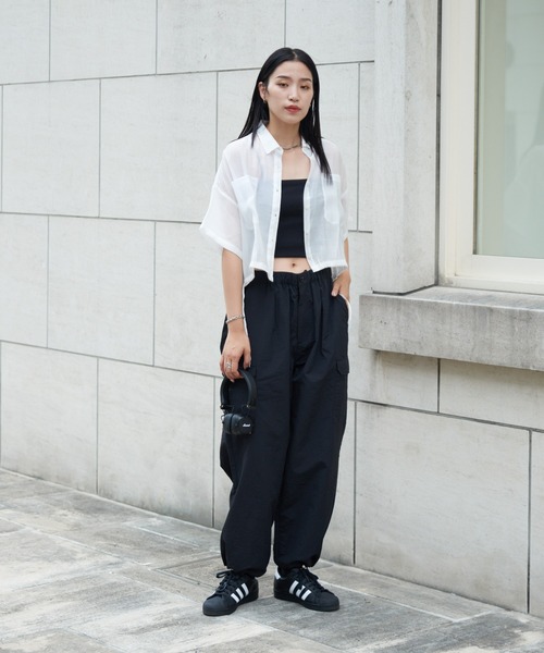 COLONY 2139（コロニートゥーワンスリーナイン）の「ワイドカーゴパンツ（カーゴパンツ・メンズ・カーキ/オリーブ/ブラック・MEDIUM/LARGE）」の9枚目の写真