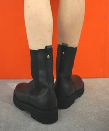 カミナンド サイドゴアブーツ 中古・古着通販】Caminando (カミナンド) サイドゴアブーツ ブラック