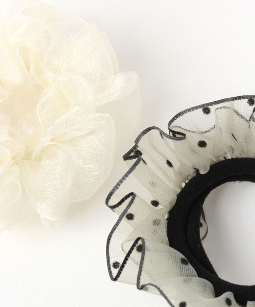 GLOBAL WORK（グローバルワーク）の「2本シュシュゴム/965897（シュシュ・レディース・ブラック/アイボリー/ベージュ・FREE）」の4枚目の写真