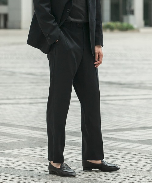 URBAN RESEARCH DOORS（アーバンリサーチドアーズ）の「『イージーケア/ウォッシャブル』LIFE STYLE TAILOR　カルゼコンフォータブルパンツ（スーツパンツ・メンズ・モカ/ネイビー/グレー・SMALL/MEDIUM/LARGE/X-LARGE）」の15枚目の写真