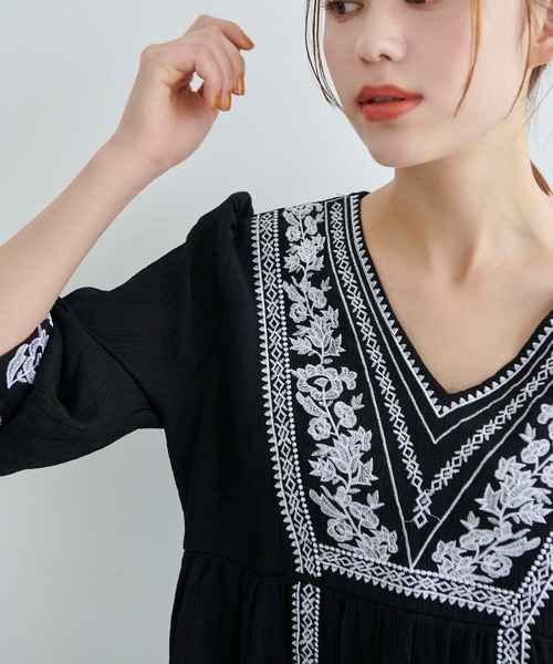 Edit Sheen(エディットシーン)の「刺繍切り替えブラウス(シャツ/ブラウス・レディース・ブラック/サックスブルー・M)」の10枚目の写真
