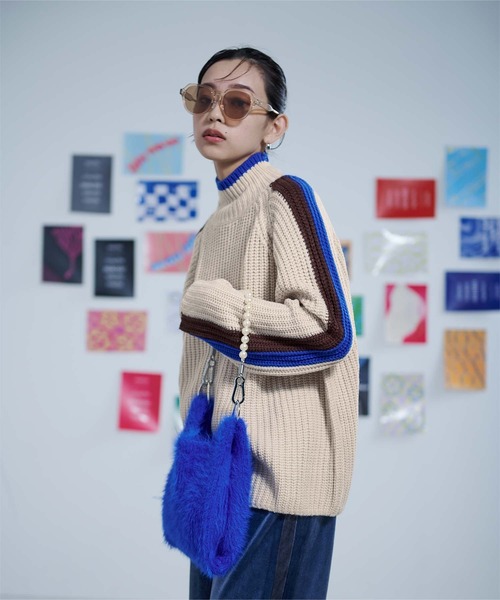 miette（ミエット）の「配色ラインハイネックニット（ニット/セーター・レディース・ライトベージュ/グレー/ネイビー/ブラック/カーキ・FREE）」の8枚目の写真