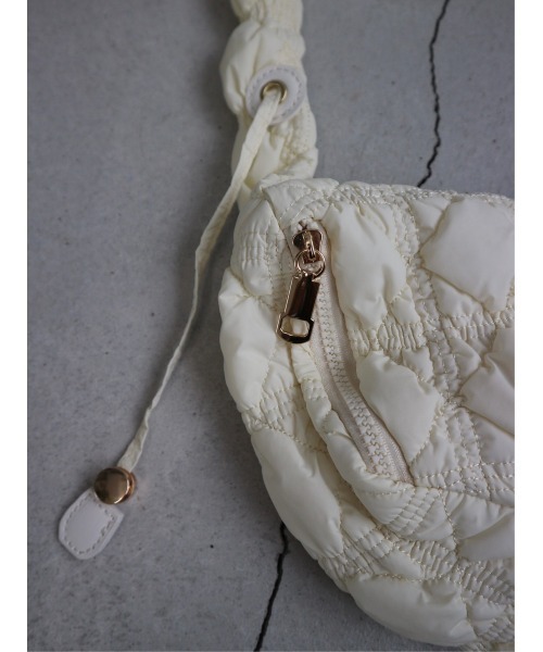 TRUNC（トランクエイティーエイト）の「Multiway Pokopoko Shoulder Bag（ショルダーバッグ・レディース・アイボリー/ブラック/グリーン・FREE）」の21枚目の写真