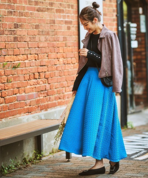 nissen（ニッセン）の「フェイクスエードライダースジャケット（ライダースジャケット・レディース・モカ/ブラック・L/LL/M/S）」の4枚目の写真