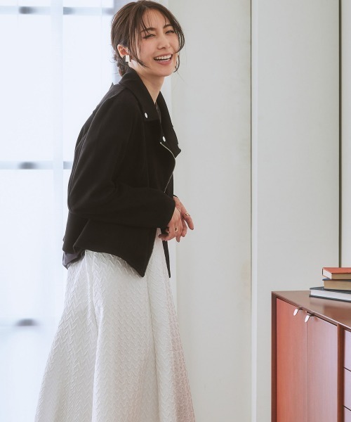 nissen（ニッセン）の「フェイクスエードライダースジャケット（ライダースジャケット・レディース・モカ/ブラック・L/LL/M/S）」の6枚目の写真