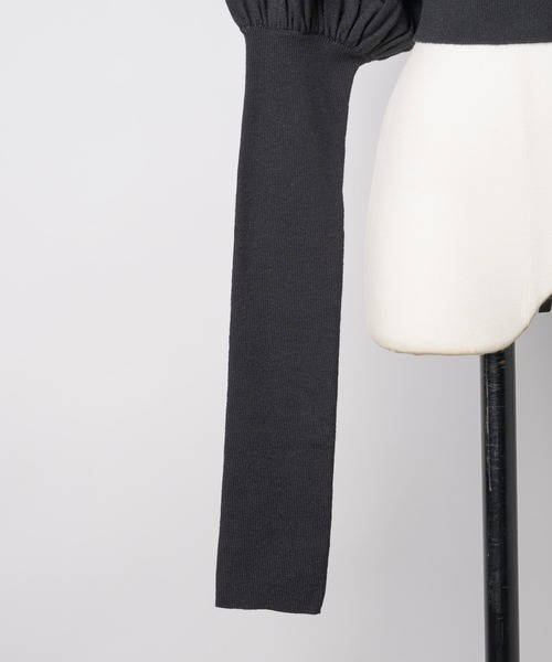 VIOLETTA（ヴィオレッタ）の「レースカラークロップドニットトップス（ニット/セーター・レディース・ホワイト/グレー/ブラック/ライトグリーン/ネイビー・FREE）」の11枚目の写真