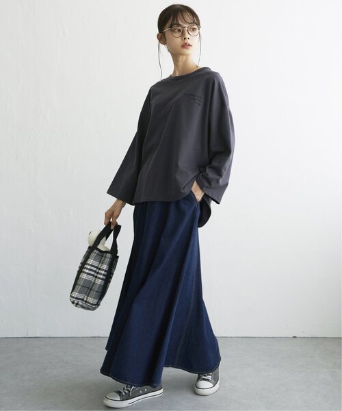 LBC（エルビーシー）の「刺繍ミニ裏毛8分袖プルオーバー（Tシャツ/カットソー・レディース・オフホワイト/チャコールグレー・M）」の17枚目の写真