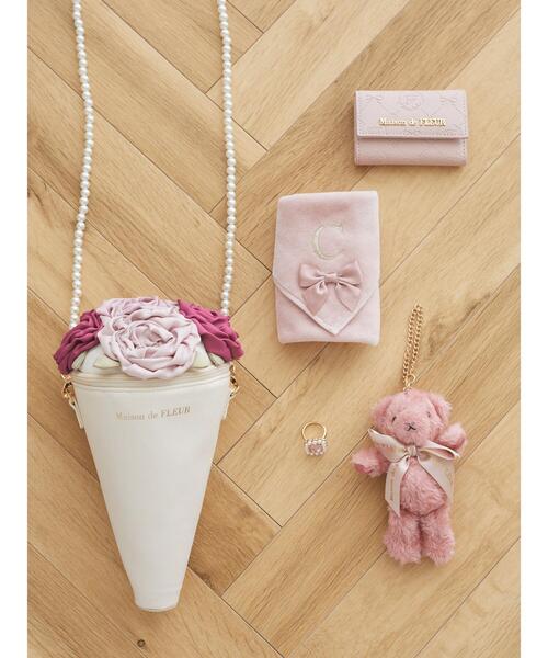 専用☆エピファニーサイドポケット付きぷっくりバッグ☆ジョリーフルール Maison de FLEUR（メゾンドフルール）の「EC限定ブーケショルダー