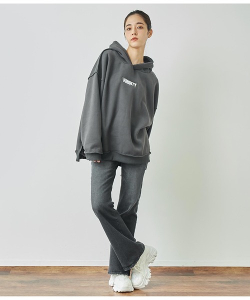 ANAP（アナップ）の「ストレッチフレアデニムパンツ（デニムパンツ・レディース・ブラック/ブルー・M/S）」の6枚目の写真