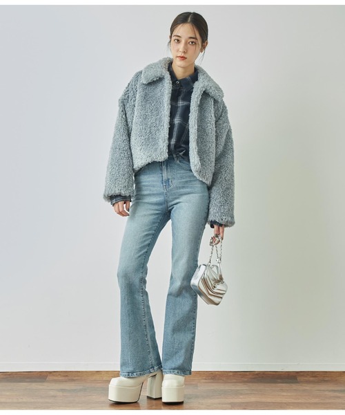 ANAP（アナップ）の「ストレッチフレアデニムパンツ（デニムパンツ・レディース・ブラック/ブルー・M/S）」の14枚目の写真