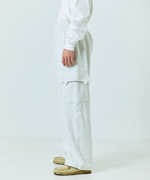 FREAK'S STORE（フリークスストア）の「15oz HEAVY WEIGHT Sweat Cargo Pants/15オンス ヘビーウェイト スウェットカーゴパンツ/リラックスフィット/USAコットン（カーゴパンツ・メンズ・ライトグレー/グリーン/チャコールグレー/グレー・SMALL/MEDIUM/LARGE）」の11枚目の写真