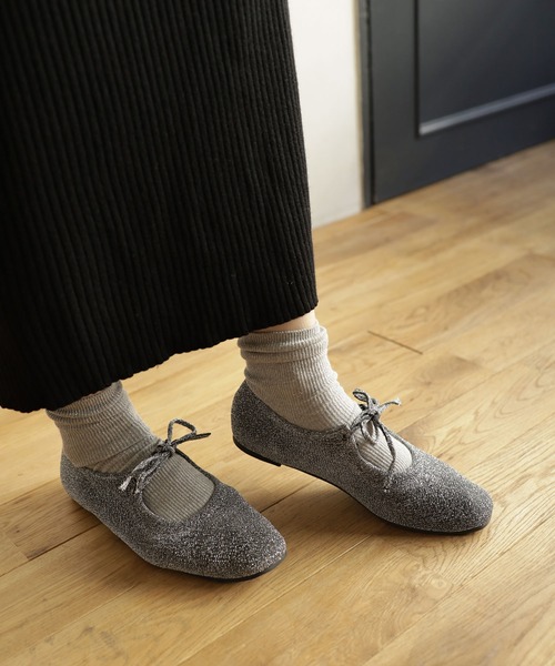 SESTO（セスト）の「レースアップリボンバレエメリージェンシューズ（パンプス・レディース・ブラック/アイボリー/シルバー・24.5cm/23.5cm/25.0cm/22.5cm/23.0cm/24.0cm）」の10枚目の写真