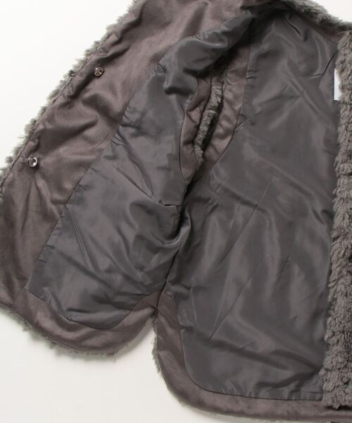 three dots（スリードッツ）の「アップサイクル エコファー ベスト