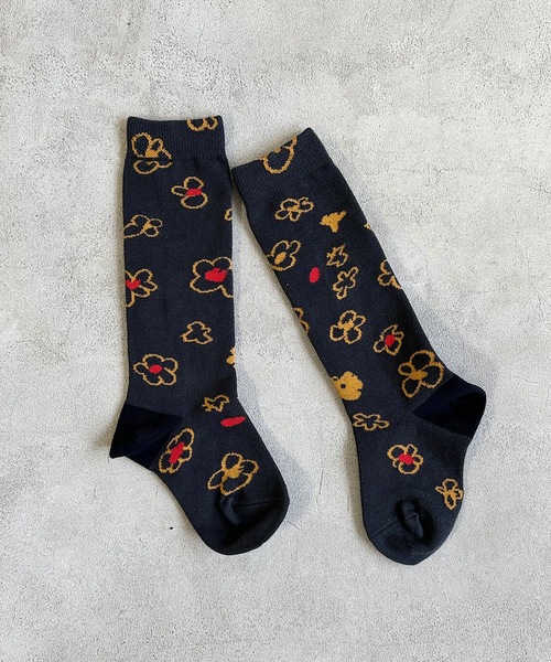 MARKEY'S（マーキーズ）の「ハイソックス/らくがきフラワー（14～18cm）（ソックス/靴下・キッズ・オフホワイト/ラベンダー/ブラック・M）」の2枚目の写真