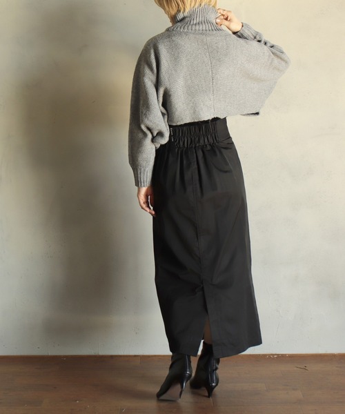 kese-moi（ケセモイ）の「タートル変形プルオーバー（ニット/セーター・レディース・グレー/ブラック/オフホワイト・FREE）」の16枚目の写真