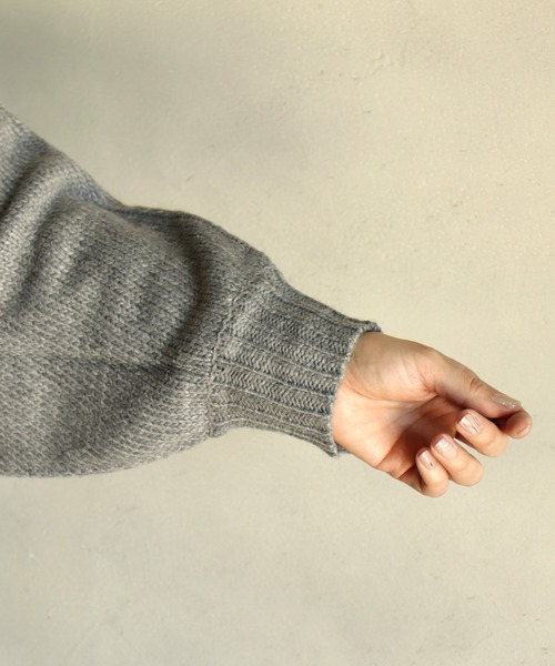 kese-moi（ケセモイ）の「タートル変形プルオーバー（ニット/セーター・レディース・グレー/ブラック/オフホワイト・FREE）」の19枚目の写真